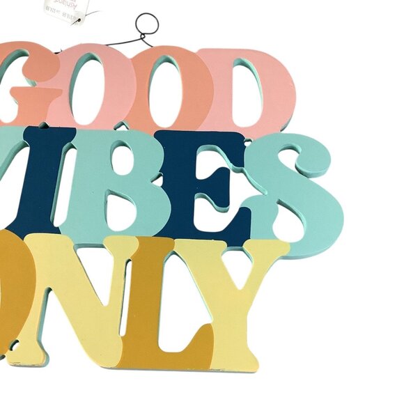 Good Vibes Only Wall Decor Hanging Sign Multicolor Wood Ashland Summer Fair - Picture 7 of 7
